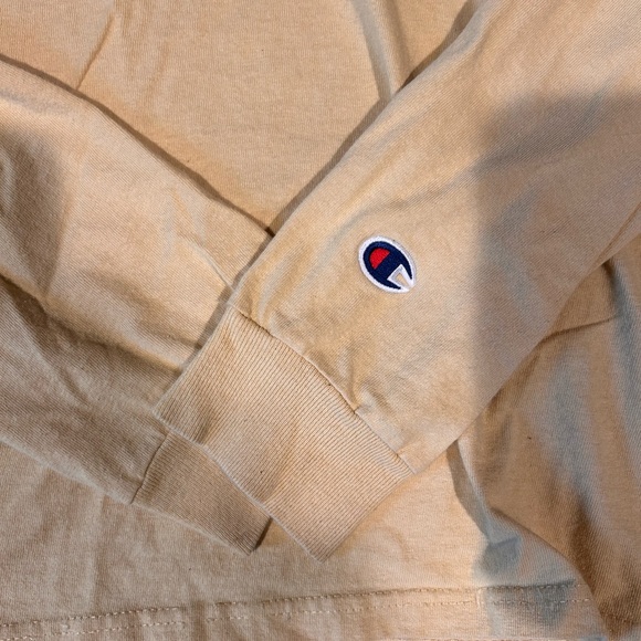 Medium Champion Vanderbilt University long sleeve shirt in yellow and blue. - Picture 2 of 4